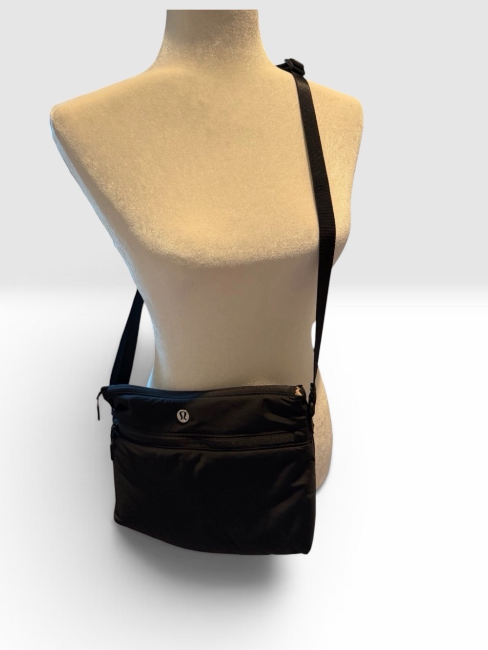 lululemon athletica Black New Parent Crossbody Bag -  Shoulder Bag